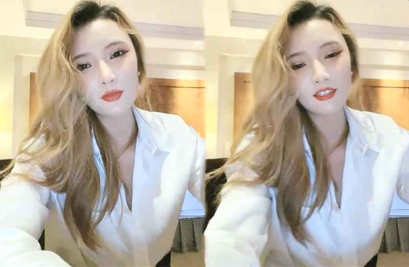 人间水蜜桃妖艳妹子约炮酒店啪啪,浴缸骑乘抽插大黑牛震动猛操