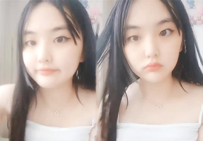 小妹非常嫩清纯妹子诱惑,撩起衣服露奶子特写